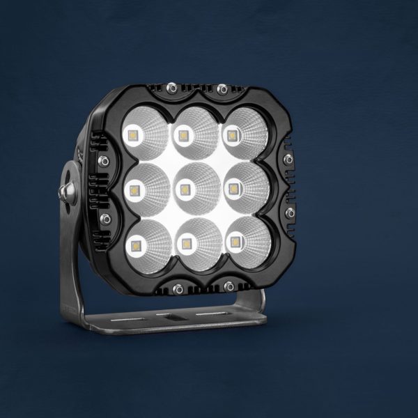 90W LED FLOOD LIGHT