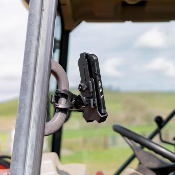 Mob Mount Switch Claw Small Black 2.0 – Phone Cradle Mount