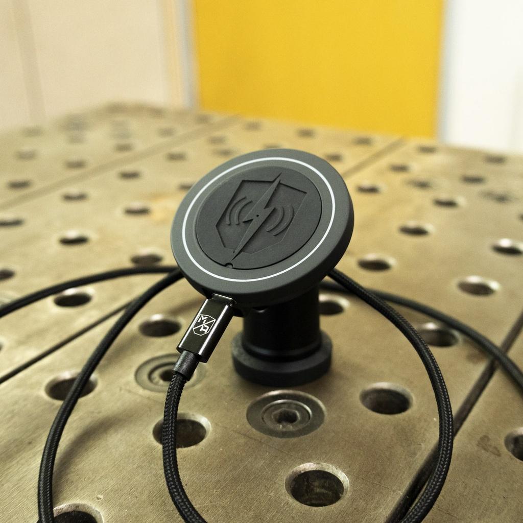 FLEX Magnetic Wireless Charger