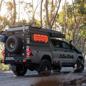 Hilux CANOPY CAMPER
