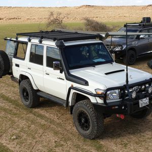 LC76 (2368mm) SLIMLINE II LOW PROFILE ROOF RACK KIT
