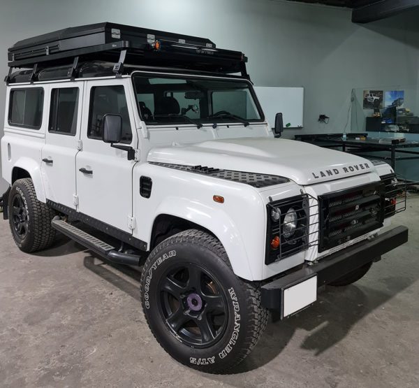 DEFENDER 110 (1983-2016) SLIMLINE II ROOF RACK KIT – KRLD003L