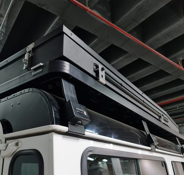 DEFENDER 110 (1983-2016) SLIMLINE II ROOF RACK KIT – KRLD003L