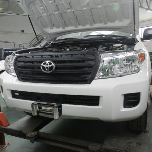 LC200 2008-2015 OEM Winch Mount