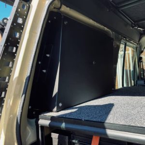 SIDE WINDOW BOXES TO SUIT THE LAND CRUISER 76