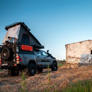 Hilux CANOPY CAMPER