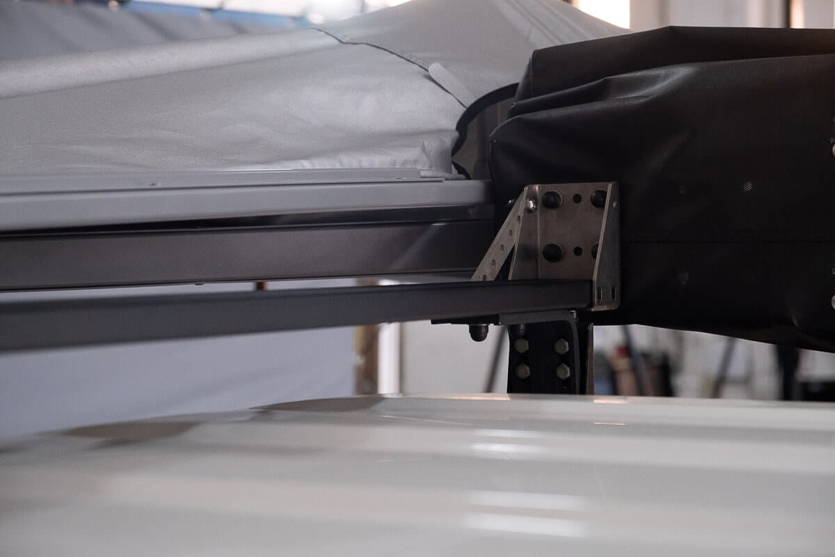 2M 270° SHADOW AWNING