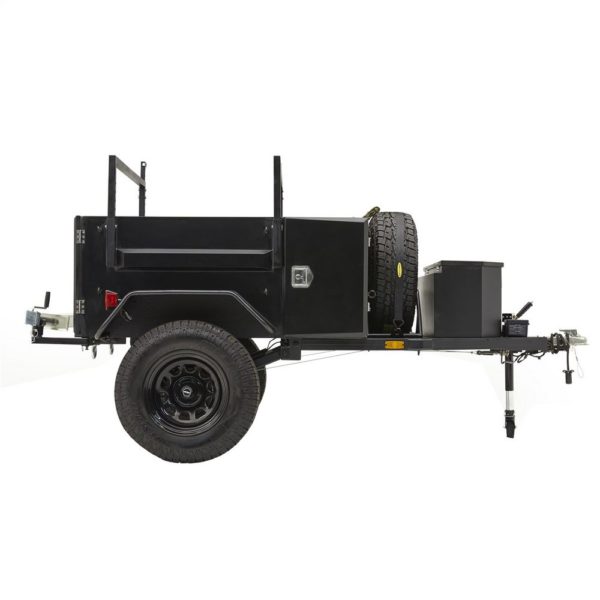 SCOUT TRAILER includes roofrack, awning and shower box