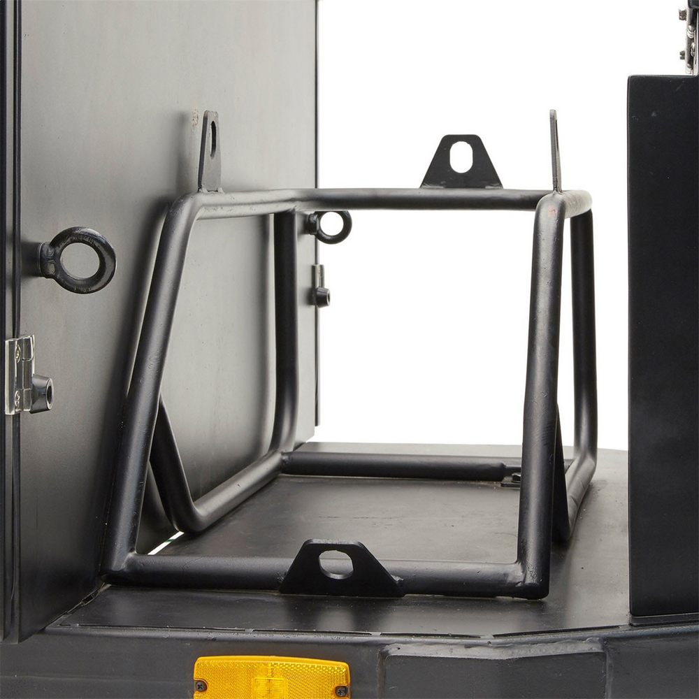 SCOUT TRAILER includes roofrack, awning and shower box