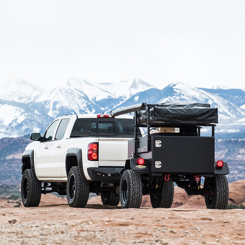 SCOUT TRAILER includes roofrack, awning and shower box