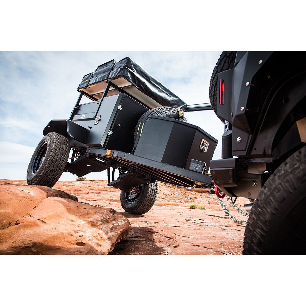 SCOUT TRAILER includes roofrack, awning and shower box