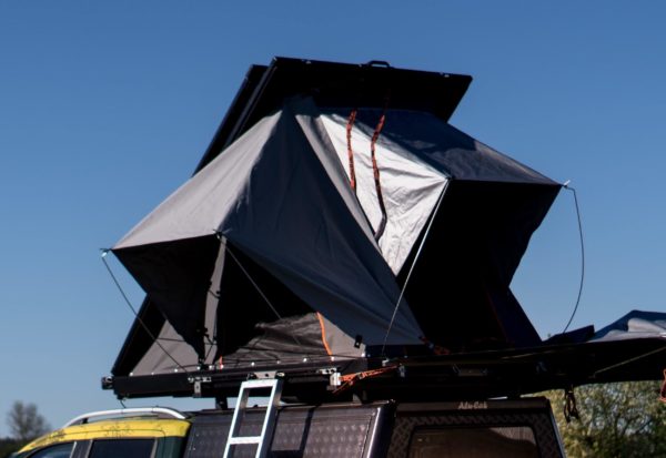 GEN 3 TENT SIDE RAIN / ENTRANCE COVER
