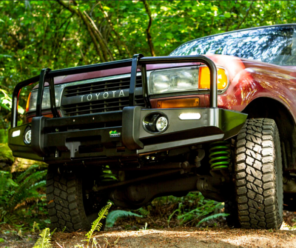TOYOTA LC80 / LEXUS LX450 DELUXE BULL BAR