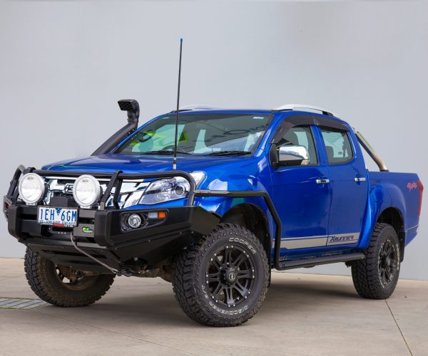 ISUZU D-MAX 2012-2015 DELUXE COMMERCIAL BULL BAR