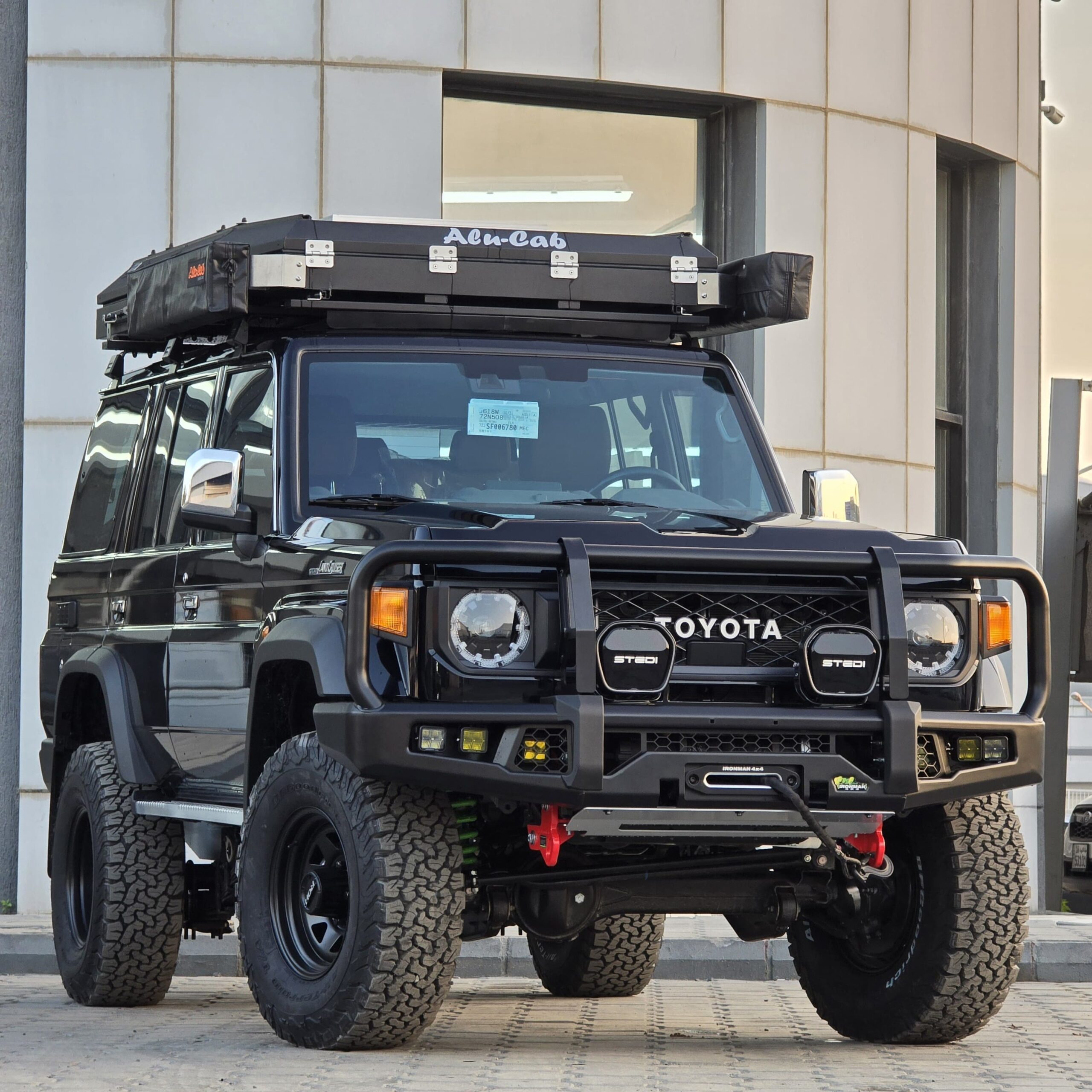 LC79/LC76/LC78/LC71 APEX BULL BAR with RECOVERY POINTS and WINCH COMPATIBLE