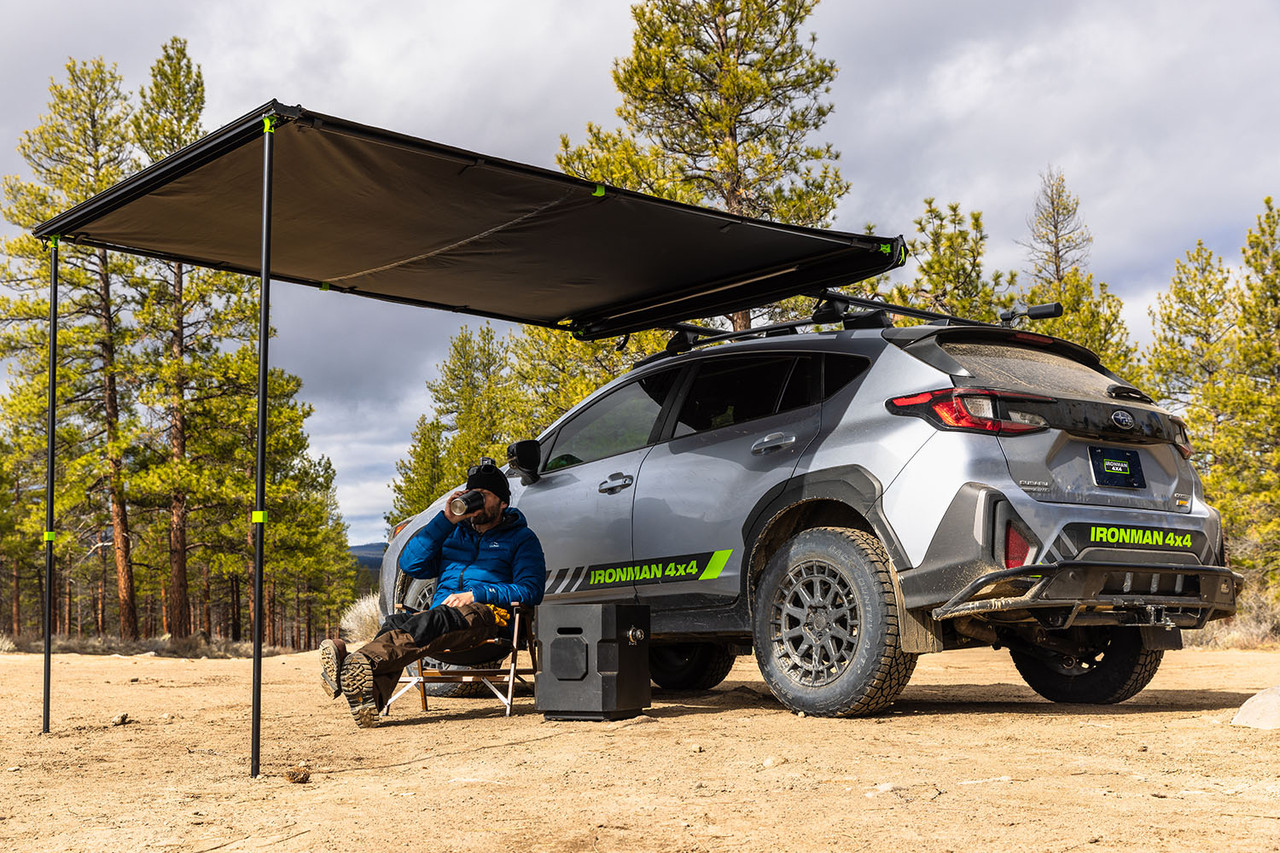 DELTAWING 90° AWNING