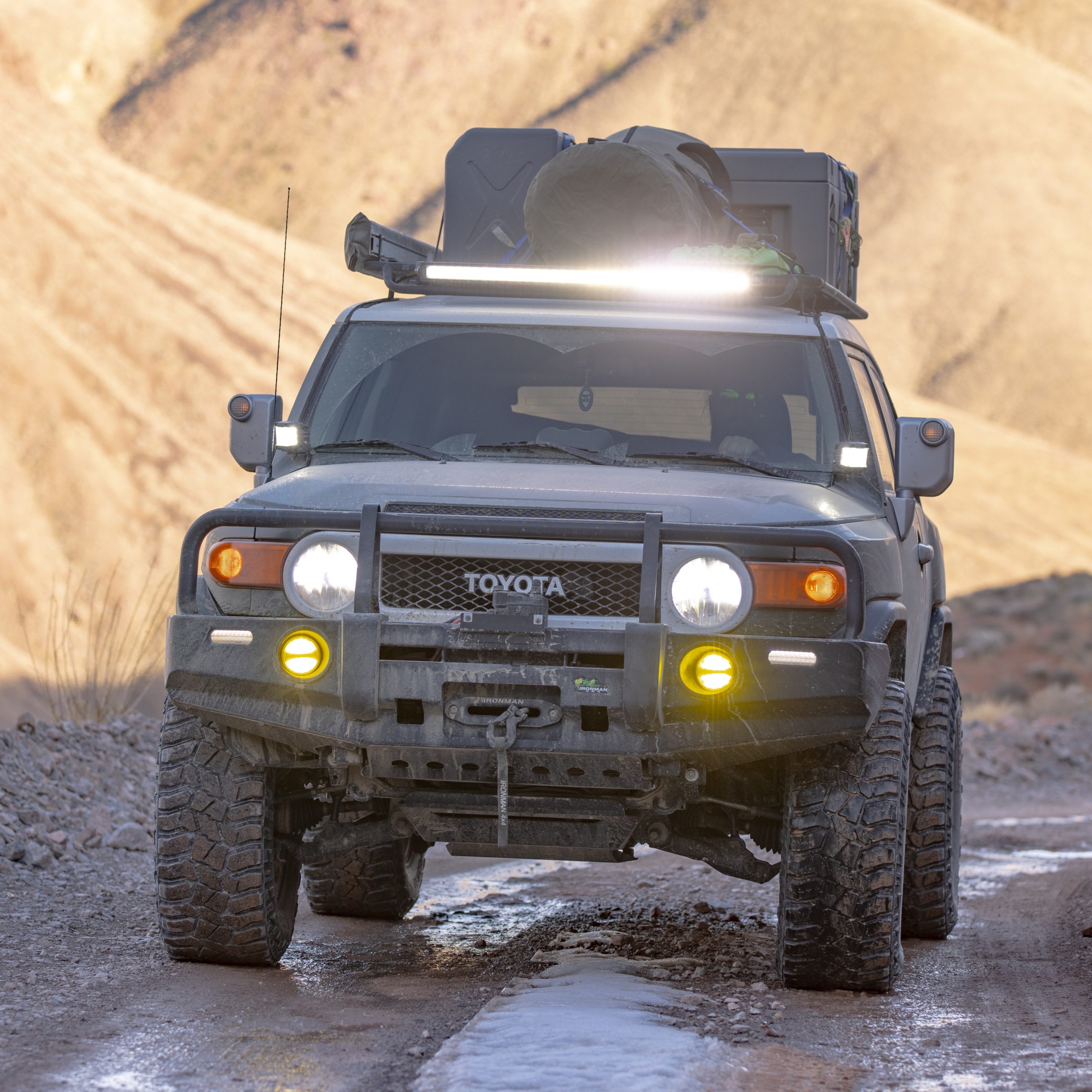 TOYOTA FJ CRUISER 2007+