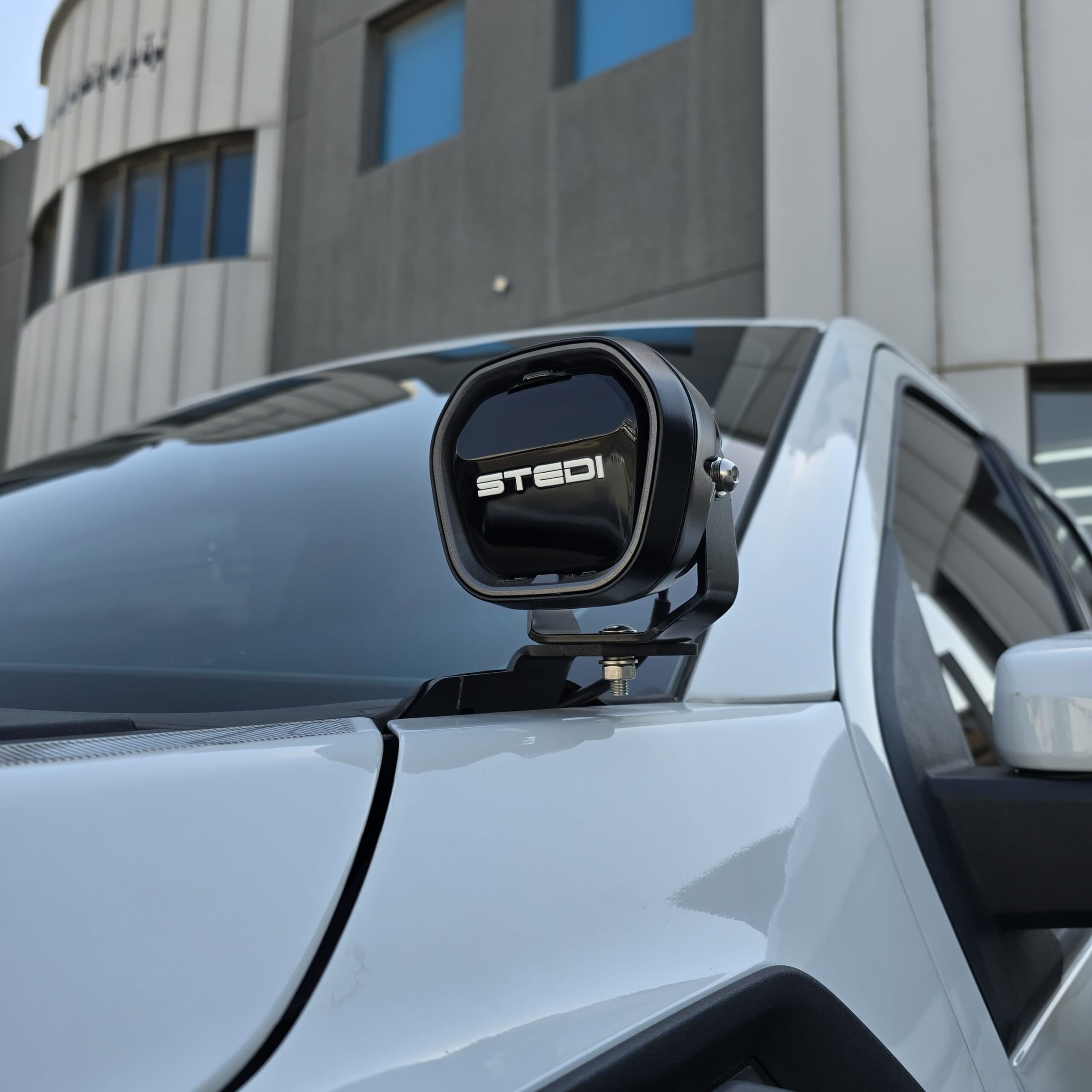 F150/RAPTOR LIGHT BRACKET