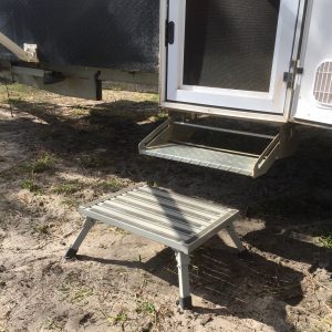 QUICK FOLD CAMPING STEP
