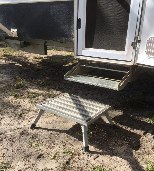 QUICK FOLD CAMPING STEP