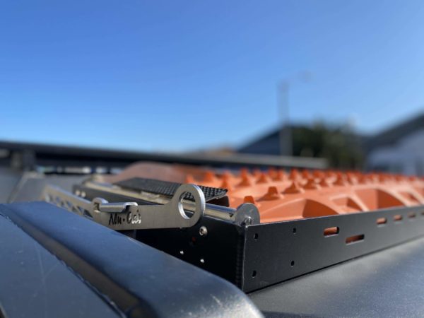 THE RECOVERY TRAX TRAY