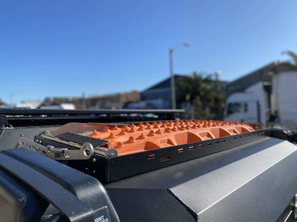 THE RECOVERY TRAX TRAY