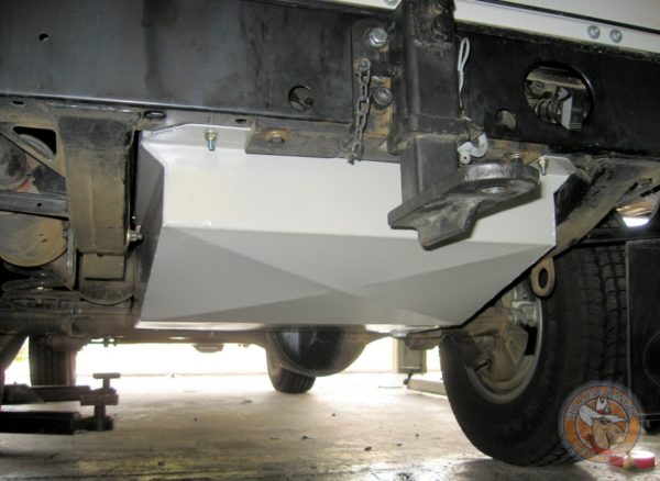 DEFENDER fuel tank  All TD4 110 & 130 LWB Models 120L