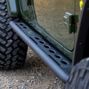 WRANGLER JL RAID SERIES HEAVY DUTY SIDE STEPS (4 Door models only)