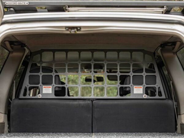 Y61 GU Light Cargo & Pet Barrier