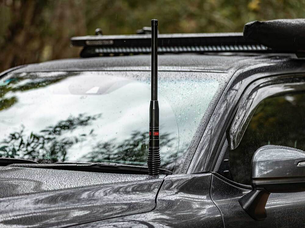 Bonnet Hinge Antenna Mount to suit Toyota LandCruiser LC300