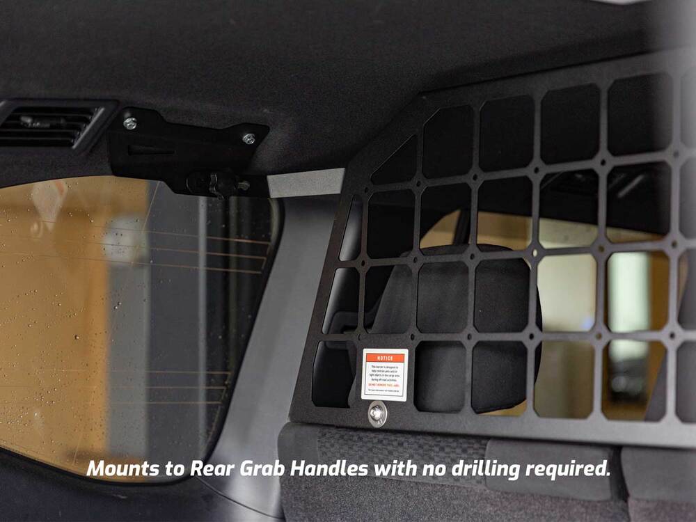 LC300 Light Cargo & Pet Barrier
