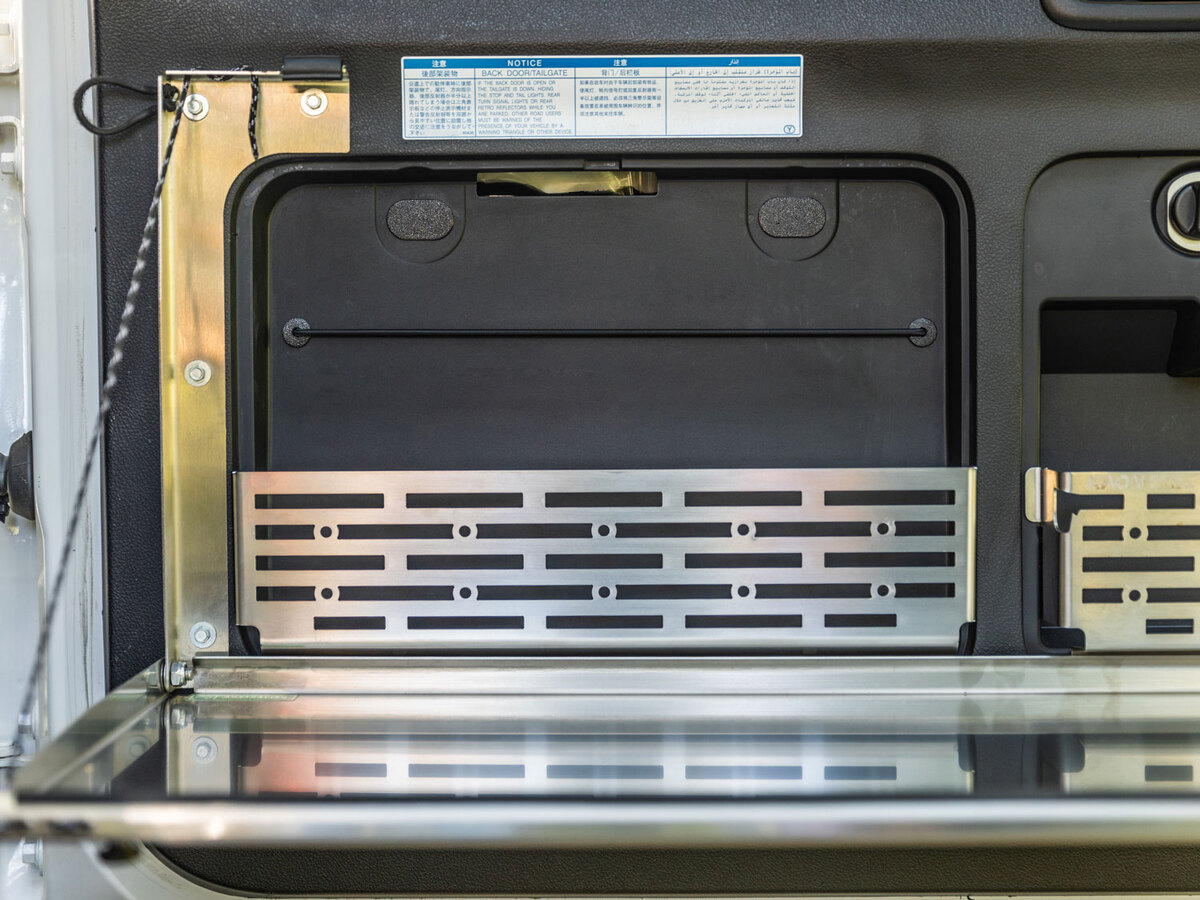 Prado150/GX460 Rear Door Utensil Cage [Natural Stainless]