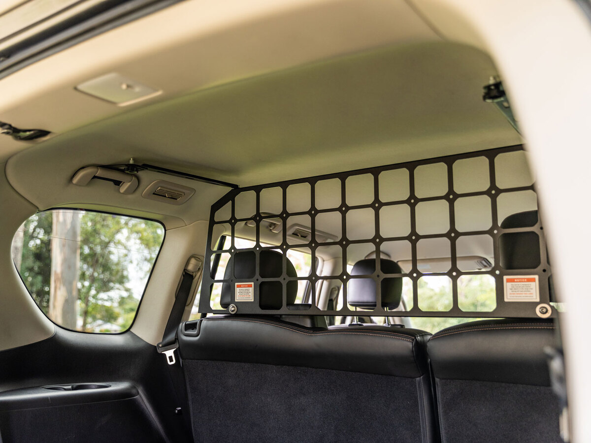 Light Cargo & Pet Barrier to suit Nissan Patrol Y62