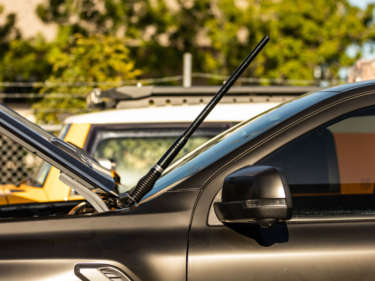 Bonnet Hinge Antenna Mount to suit Ford Ranger RA, Raptor & Everest UB