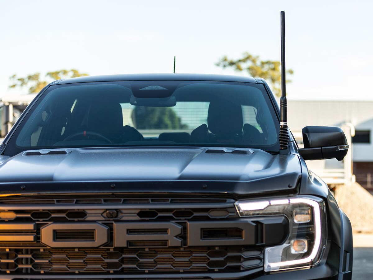 Bonnet Hinge Antenna Mount to suit Ford Ranger RA, Raptor & Everest UB