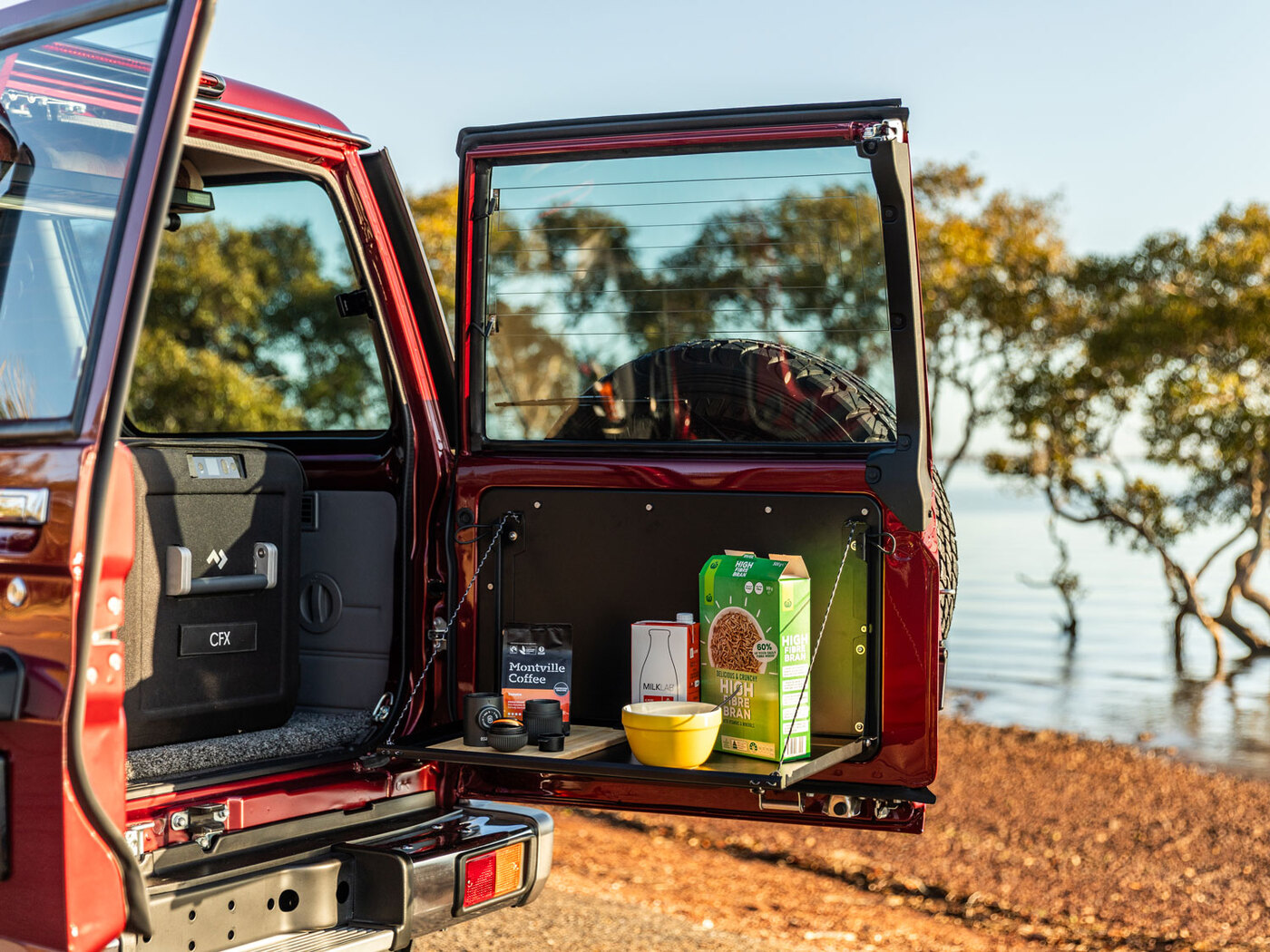 LC70 Rear Door Drop Down Table & Door Cards