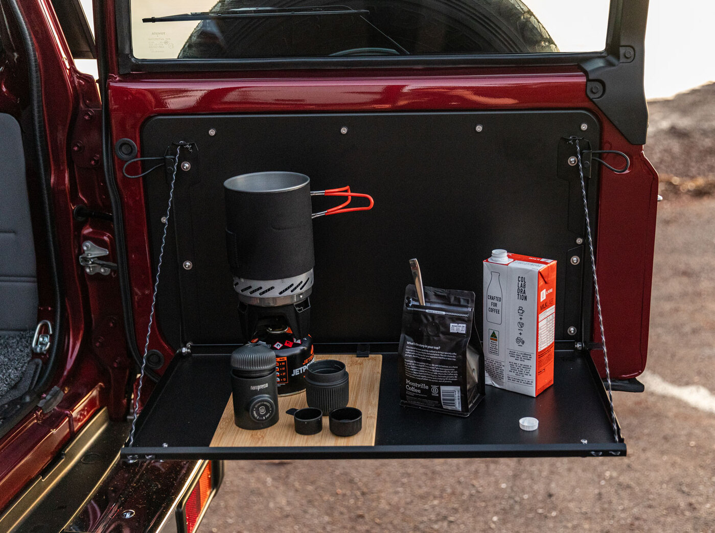 LC70 Rear Door Drop Down Table & Door Cards