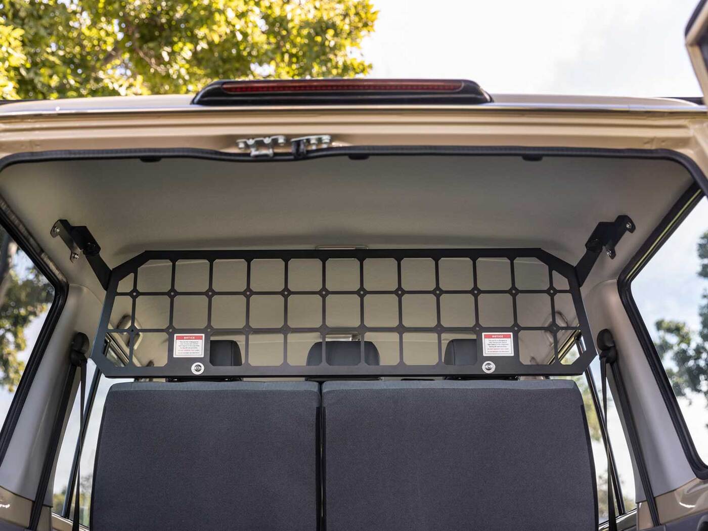 Light Cargo & Pet Barrier to suit Toyota LandCruiser 76 2024+