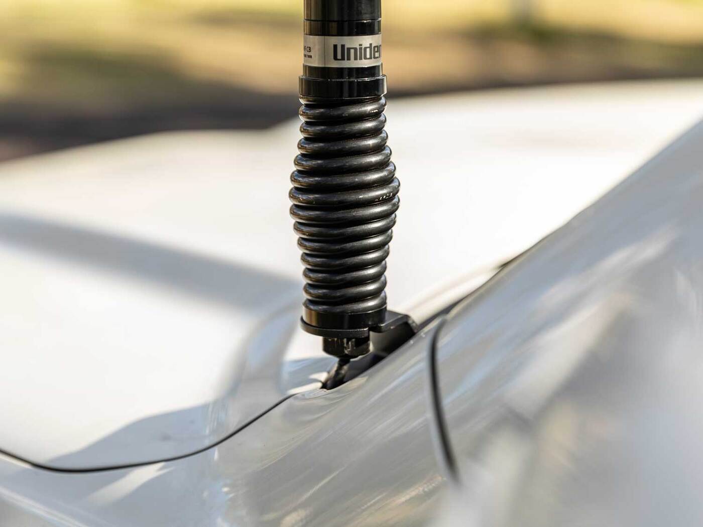 Bonnet Hinge Antenna Mount to suit Toyota LandCruiser LC200 (2016-2021 Models)