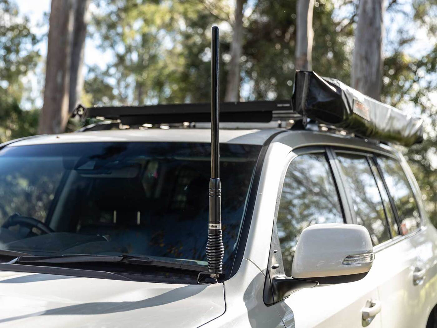 Bonnet Hinge Antenna Mount to suit Toyota LandCruiser LC200 (2016-2021 Models)