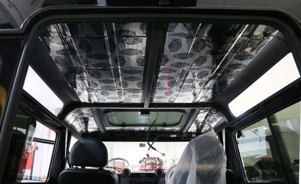 DEFENDER 130 DUAL CAB PREMIUM PACK