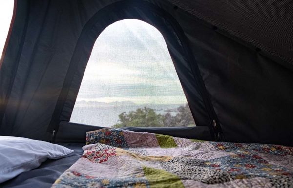 LT-50 LIGHTWEIGHT ROOFTOP TENT