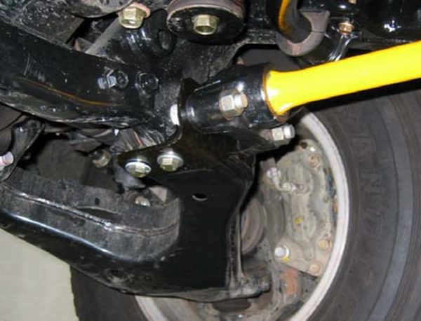 LC100 / LX470 REINFORCEMENT BRACKETS
