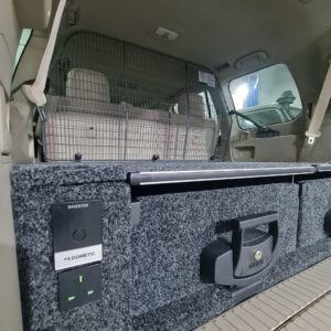 LC200 GX 5 SEATER BARRIER