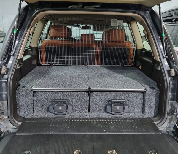LC200 GX 5 SEATER BARRIER