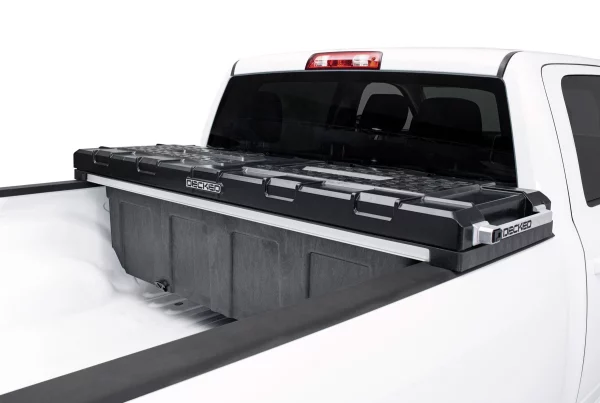 DECKED TOOL BOX WITHOUT LADDER