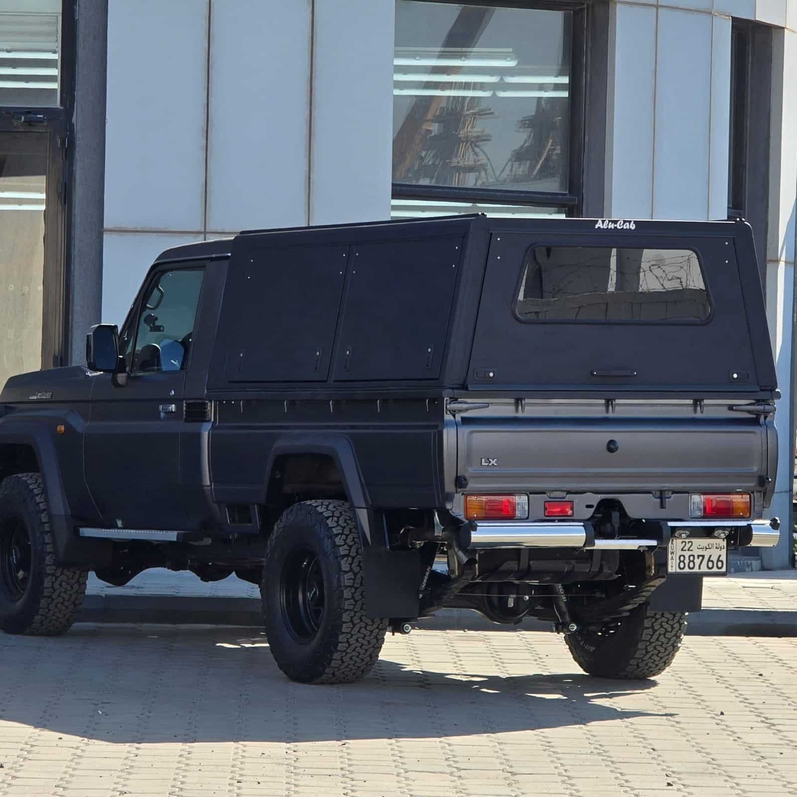 LC79 SINGLE CAB CANOPY