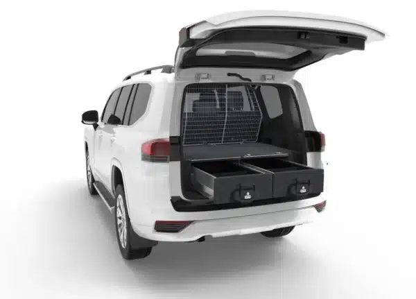 LC300 4WD INTERIORS HALF CARGO BARRIER