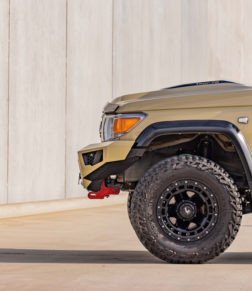 LC70/LC71/LC76/LC78/LC79 RAID BULL BAR