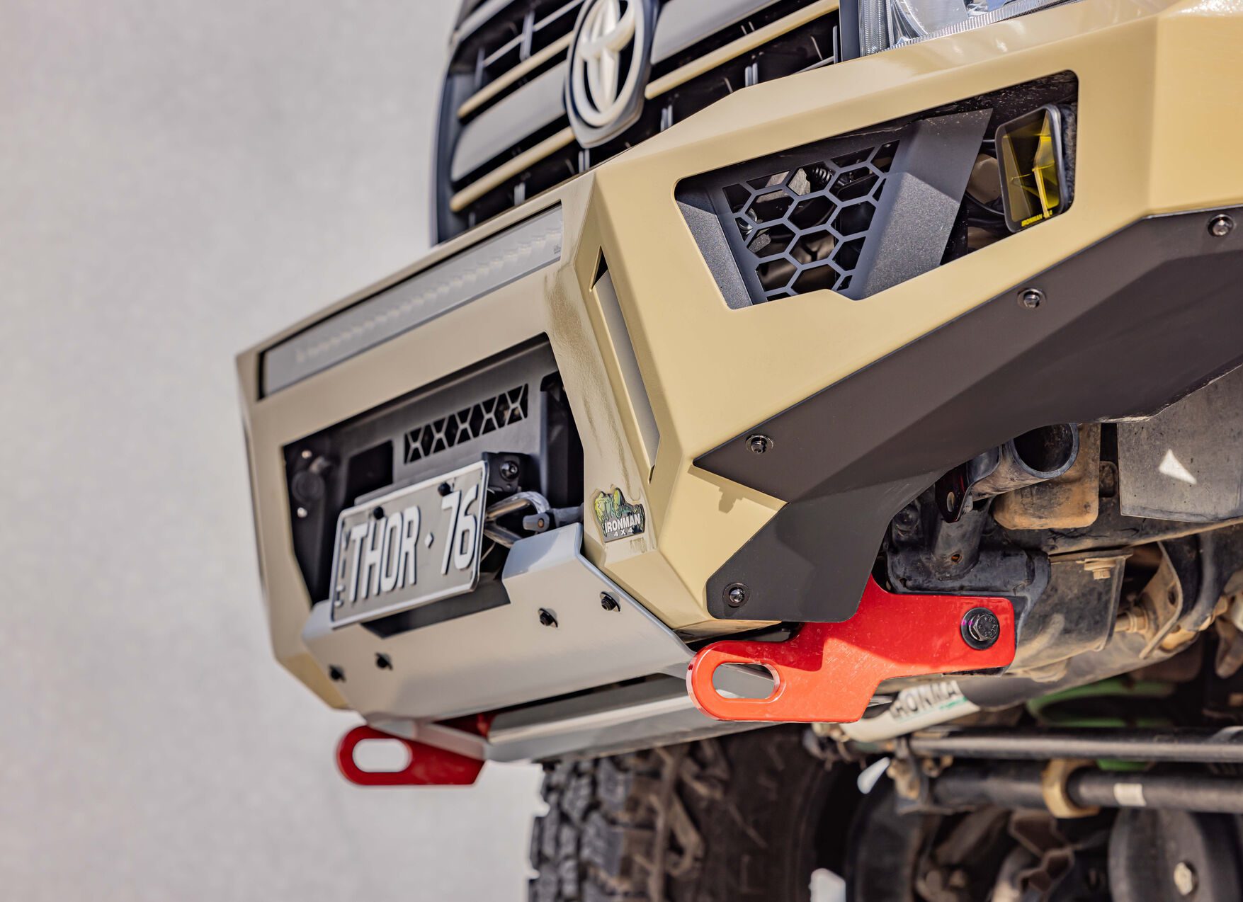LC70/LC71/LC76/LC78/LC79 RAID BULL BAR